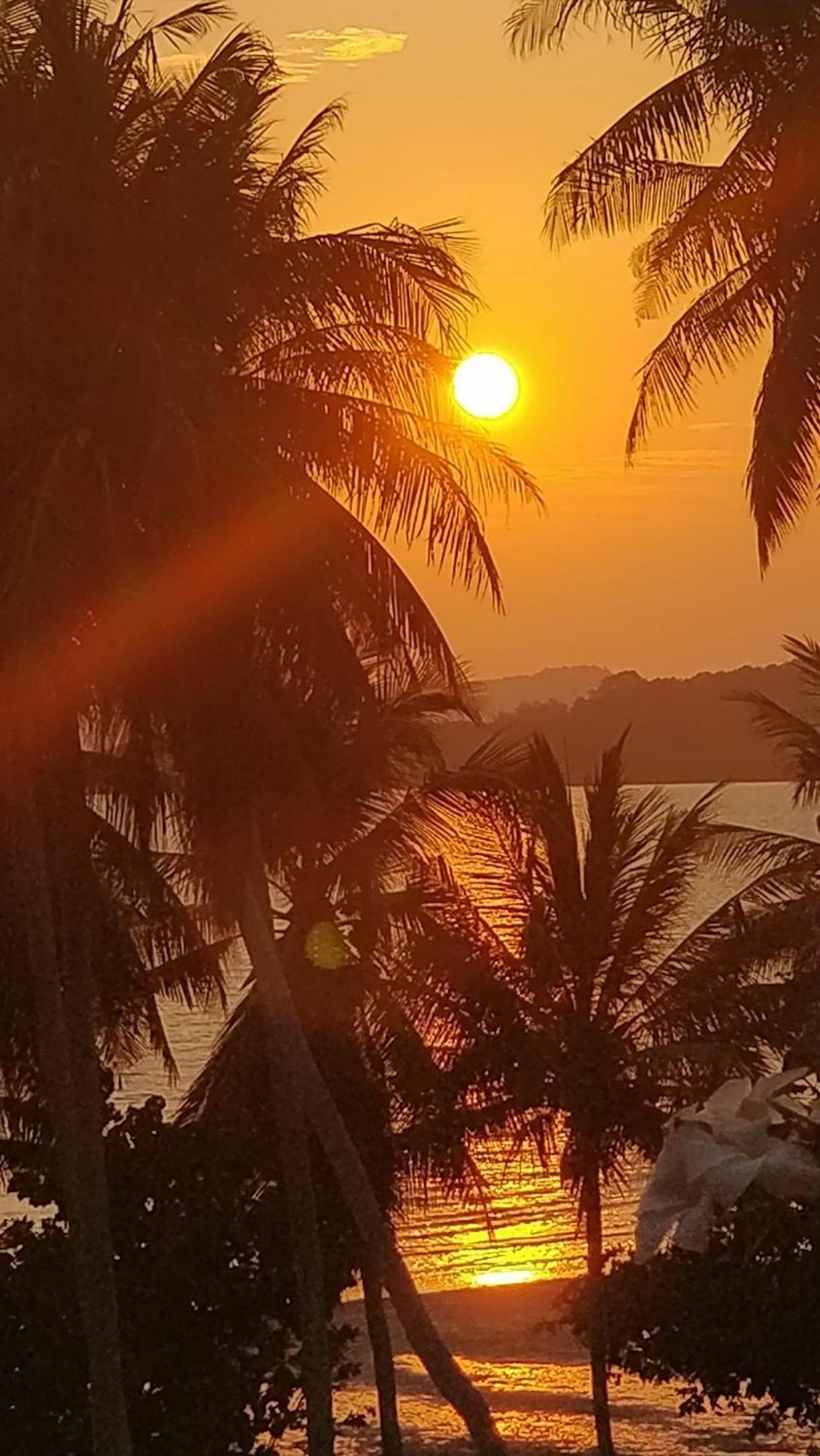 Chun Chom - Baan Lom Suay Villa Ko Yao Noi Exteriör bild