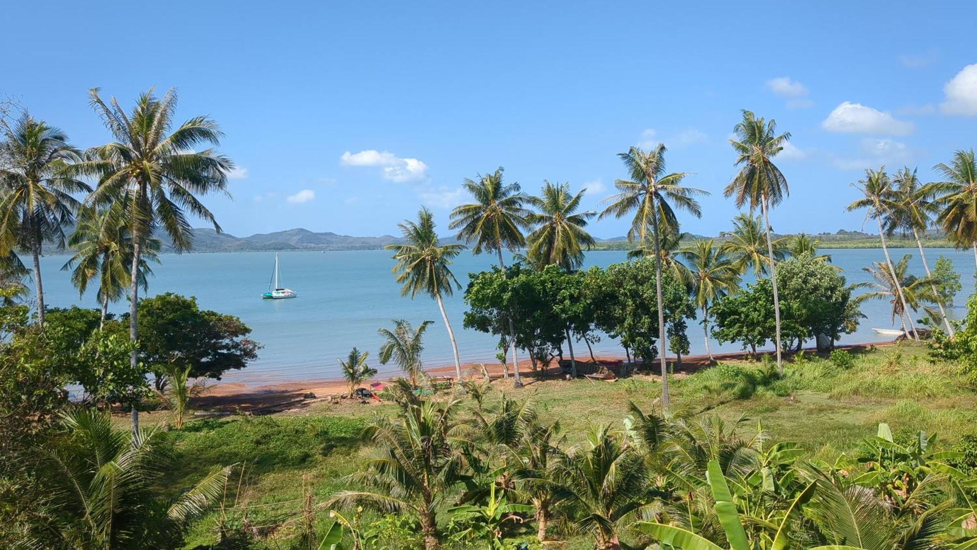 Chun Chom - Baan Lom Suay Villa Ko Yao Noi Exteriör bild